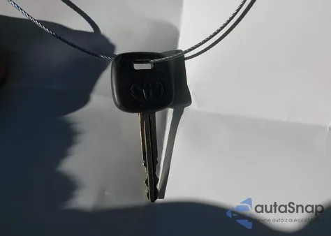 2008 Toyota Yaris z USA, uszkodzony, nr VIN JTDJT923385217242